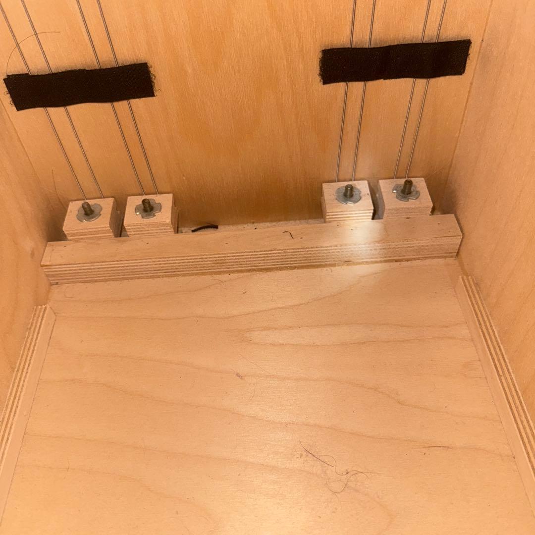 カホン　DE GREGORIO