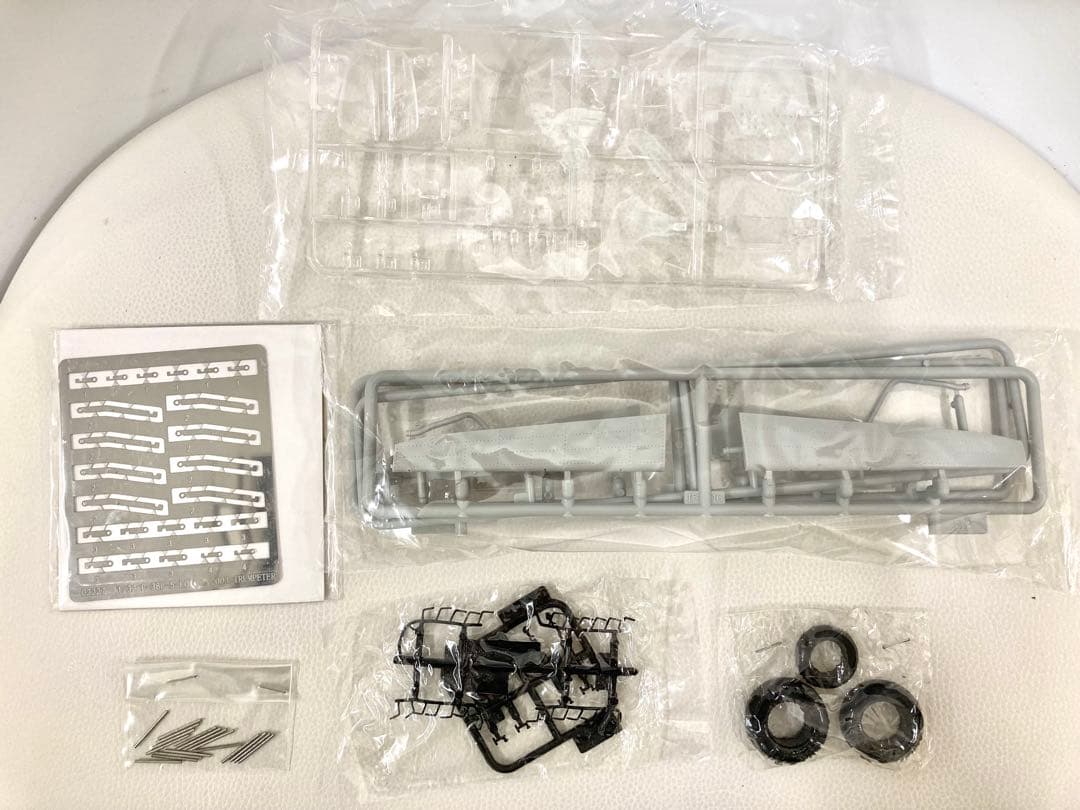 TRUMPETER 1/32 ロッキード P-38L-5-LO ライトニング