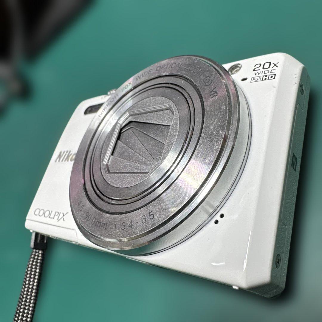 Nikon COOLPIX S7000 ホワイト