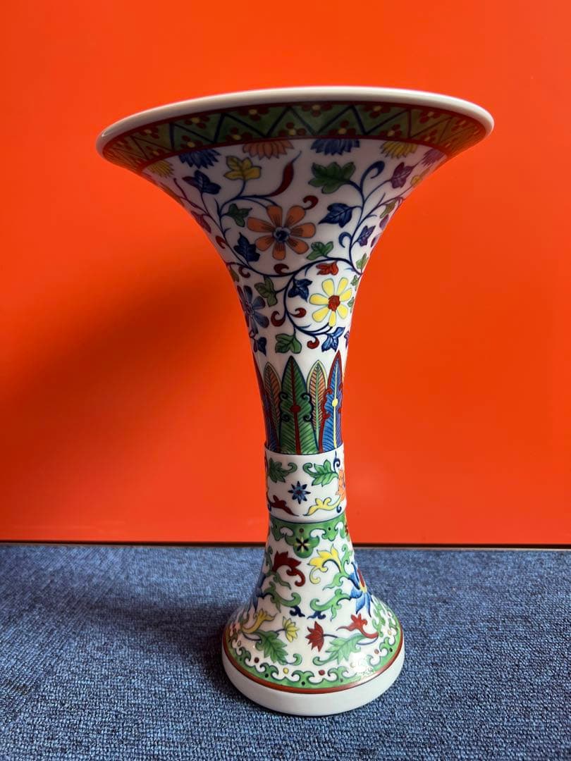 1124 中国　骨董　大明永楽年製　彩色花草文　花瓶　工芸品　時代物