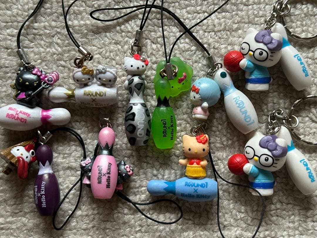 キャラクター ストラップ 10個セットラウンドワン×ハローキティ