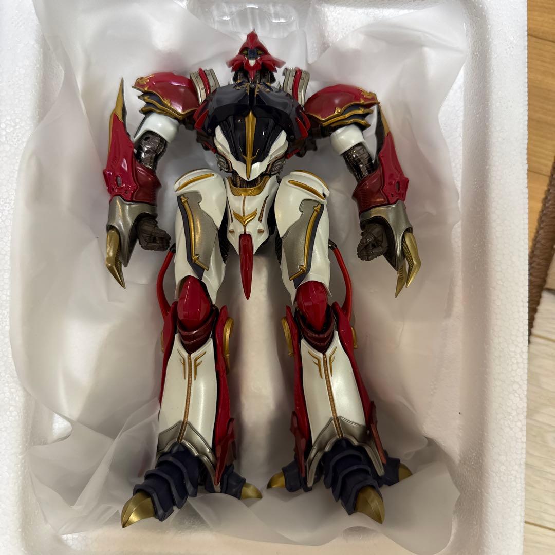 メタルビルド　DRAGON SCALE BELLVINE　ヴェルビン