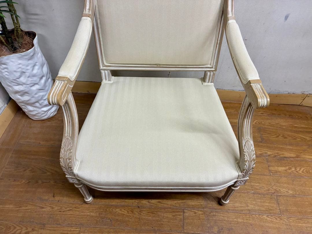 管417☆ フランス製☆ルイ13世☆アンティーク☆アームチェアー