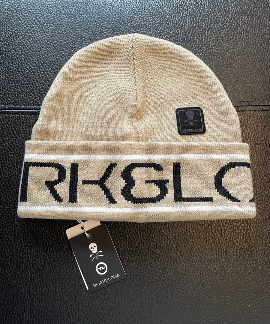 MARK&LONA マークアンドロナ　ベージュ ニットビーニー ロゴ入り