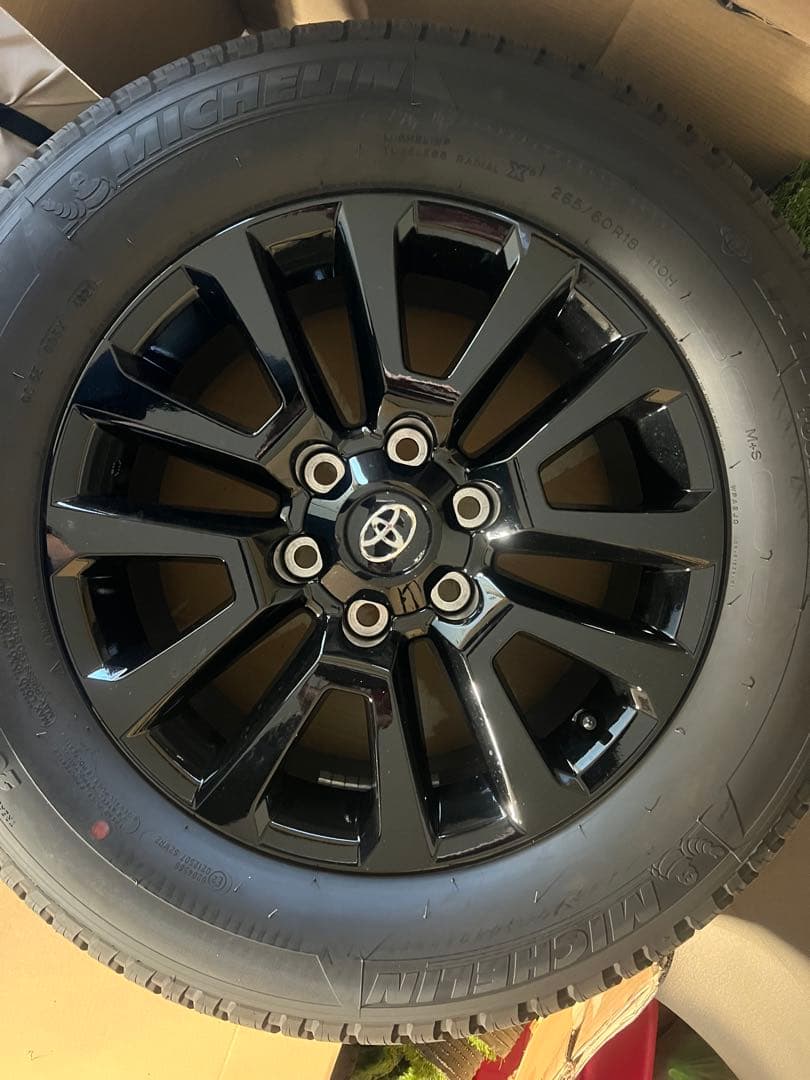 ランドクルーザープラド150　70周年アニバーサリー　純正ホイールタイヤセット