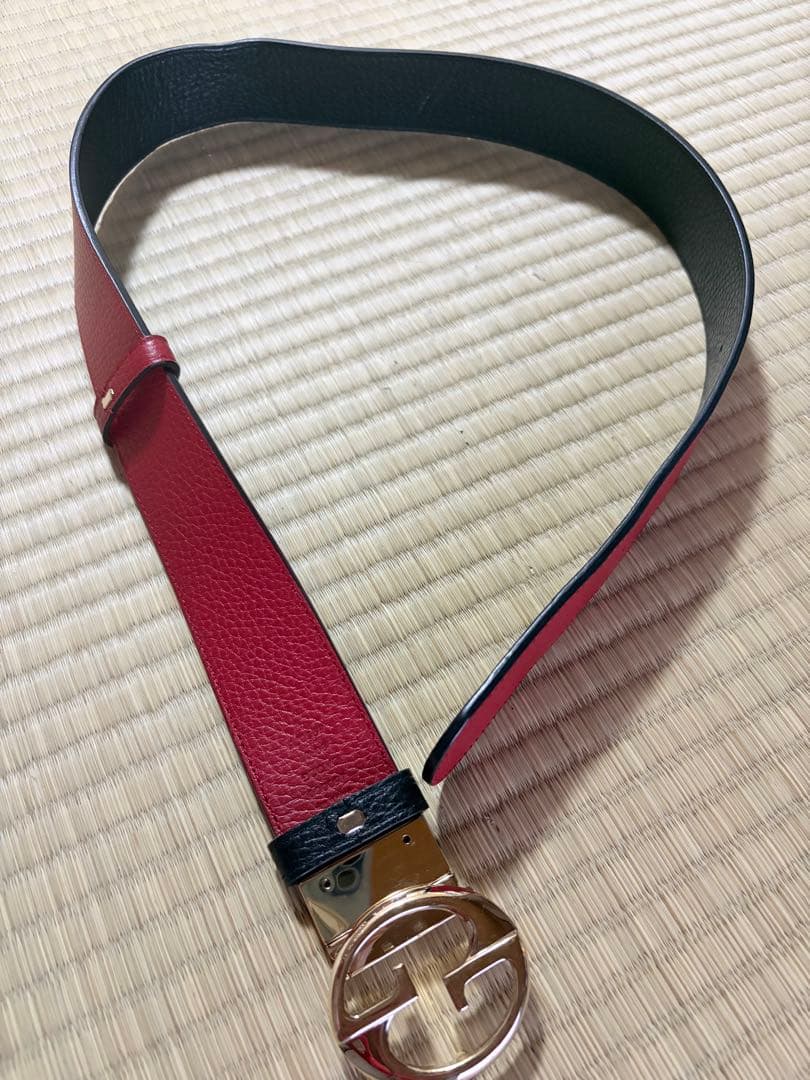 GUCCI ベルト　リバーシブル　購入前にコメント下さい