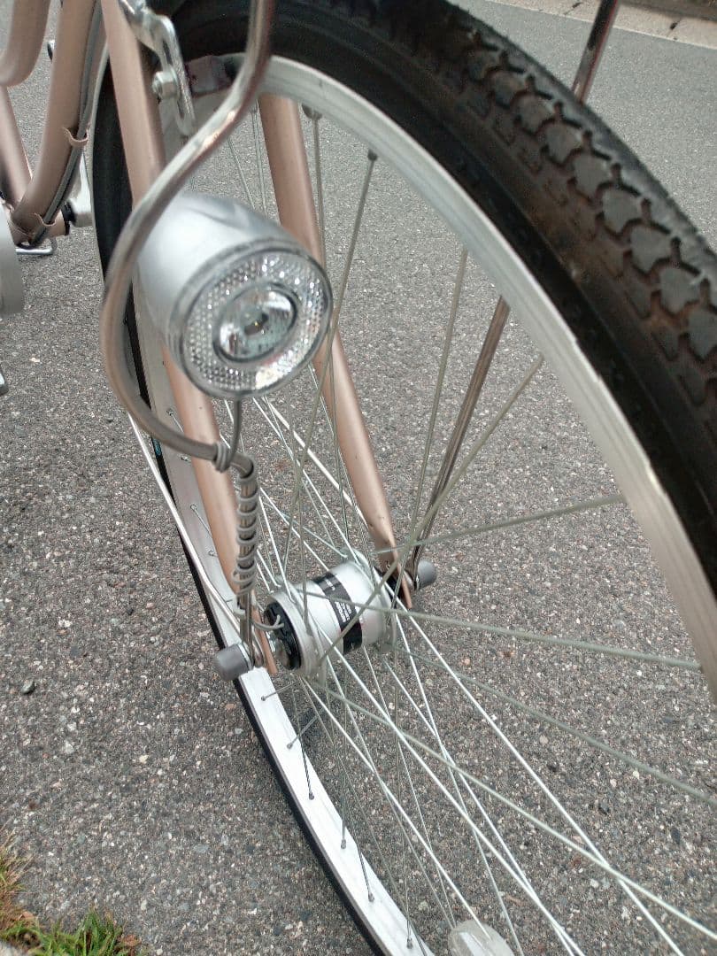 シャンパンピンクの可愛い自転車　ママチャリ　26インチ 群馬　埼玉　栃木