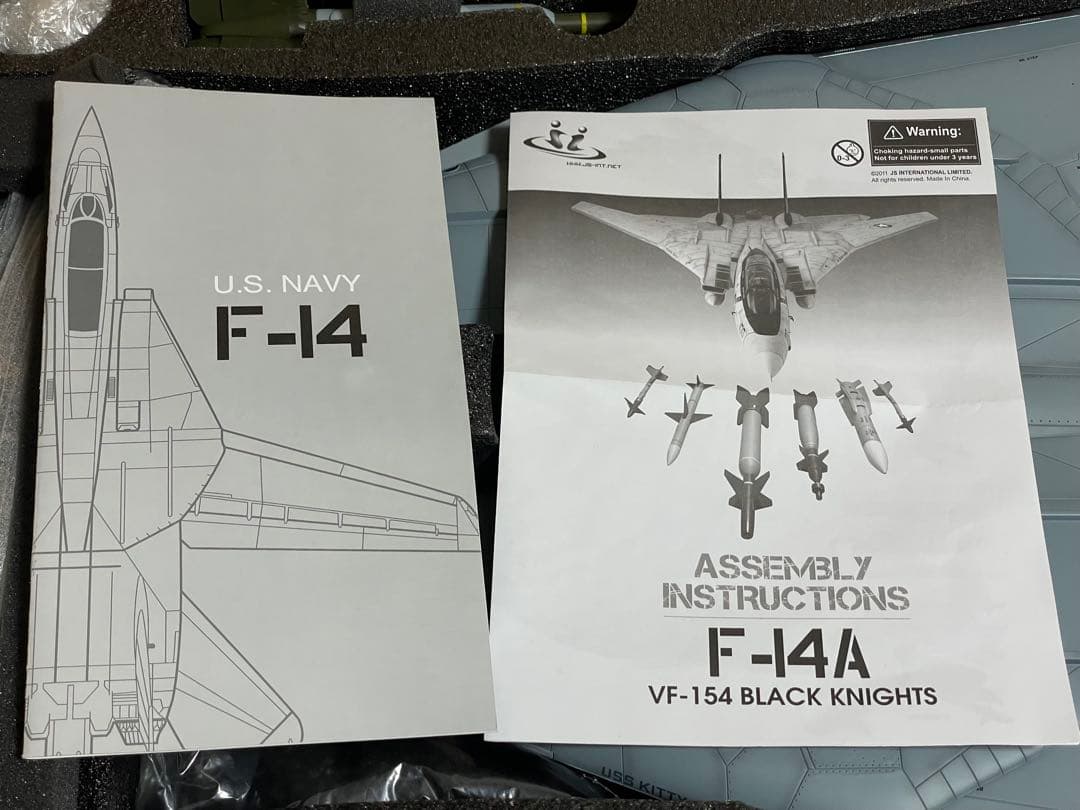 JSI 1/18 F-14A トムキャット VF-154 ブラックナイツ