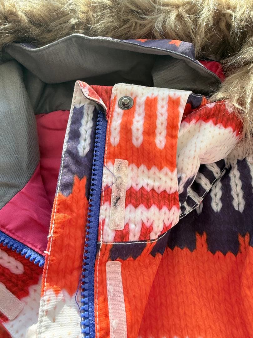 ROXY スノーボードウェア S 女性用　ニット柄