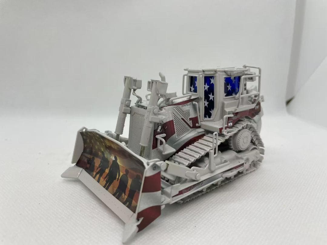 ミニカー 505-026 DM 1/50 CAT D8T TRACK-TYPE