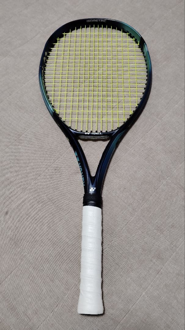 【値下げ】YONEX EZONE100 イーゾーン100 G2 2022