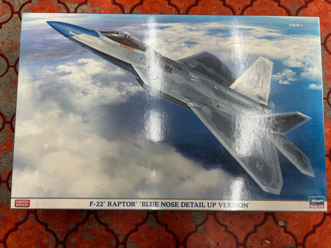 ハセガワ 1/48 F-22ラプター ブルーノーズ ディテールアップバージョン