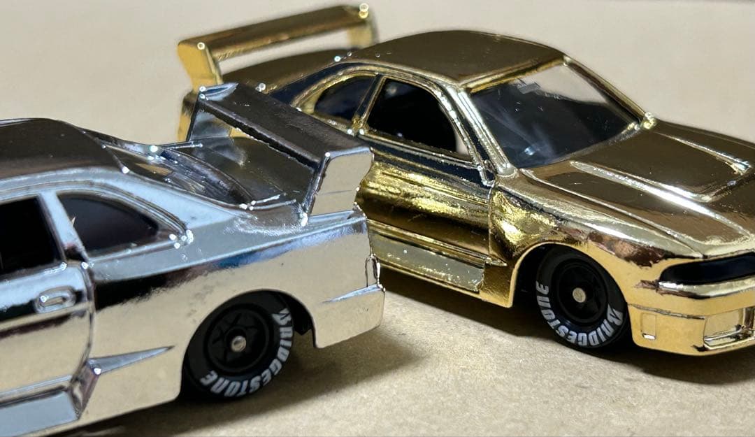 トミカ ニッサン スカイライン メッキ仕様 2台セット