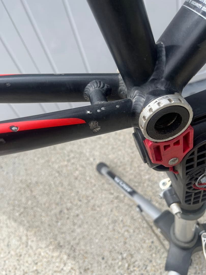 スコット　フレーム