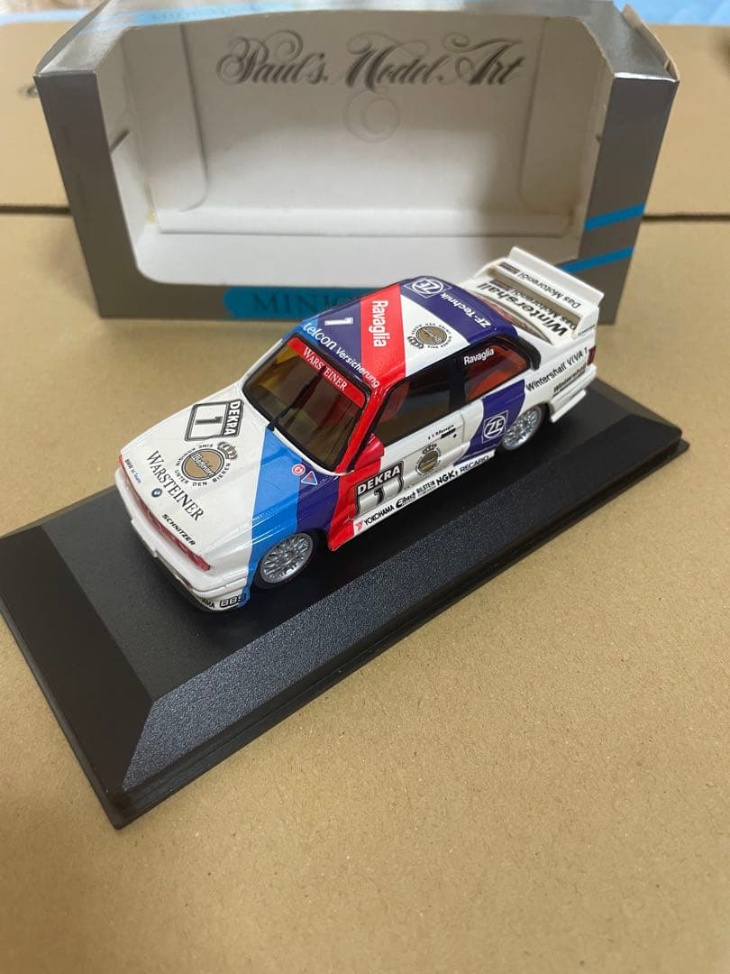  M3 Team Schnitzer Ravaglia 1/43 ミニカー