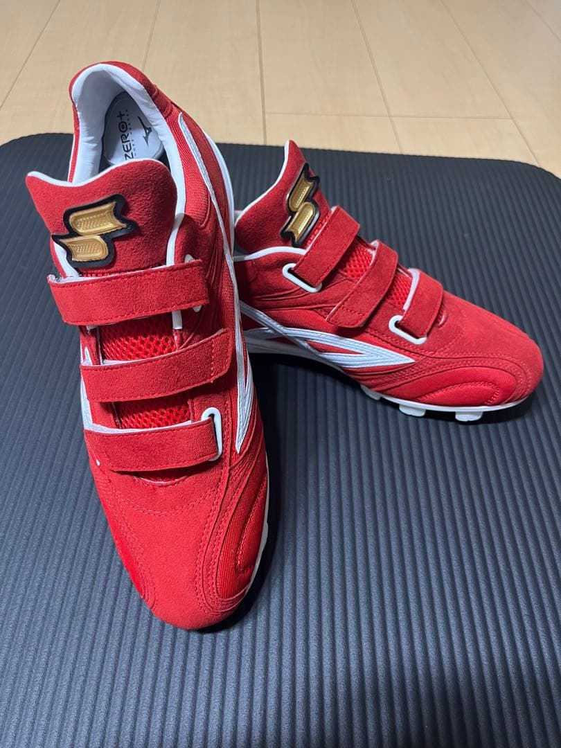 SSKスパイク レッド