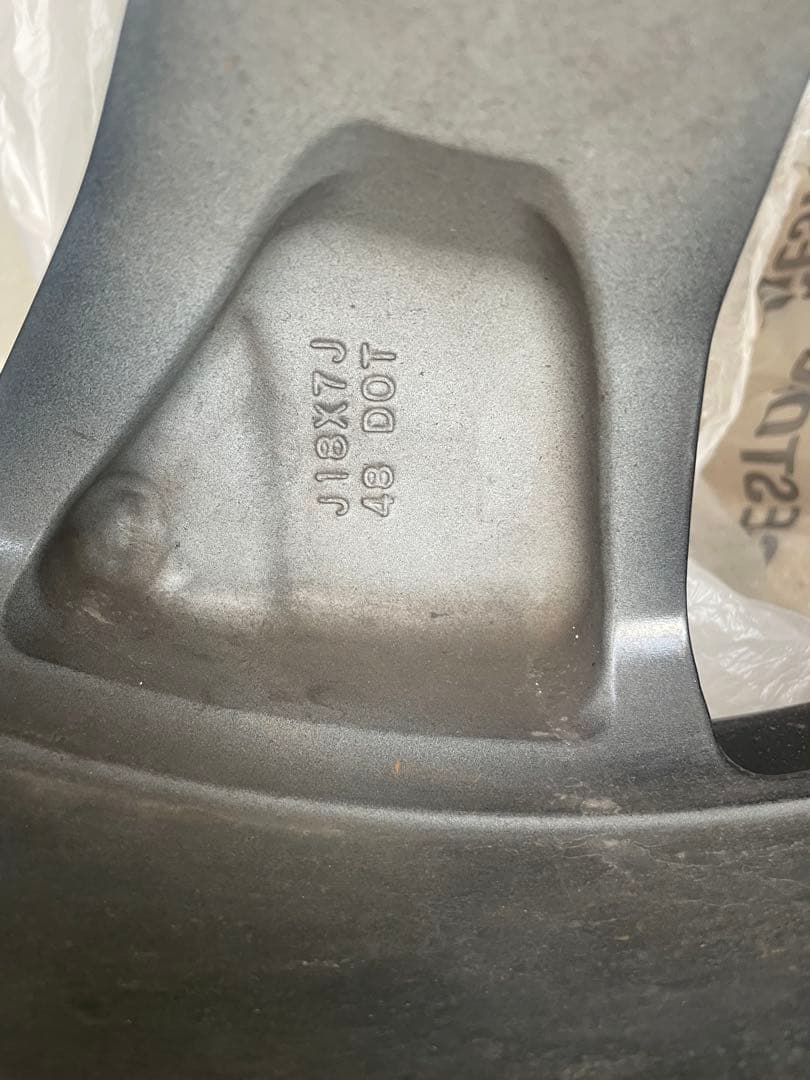 スタッドレスタイヤセット　スバル