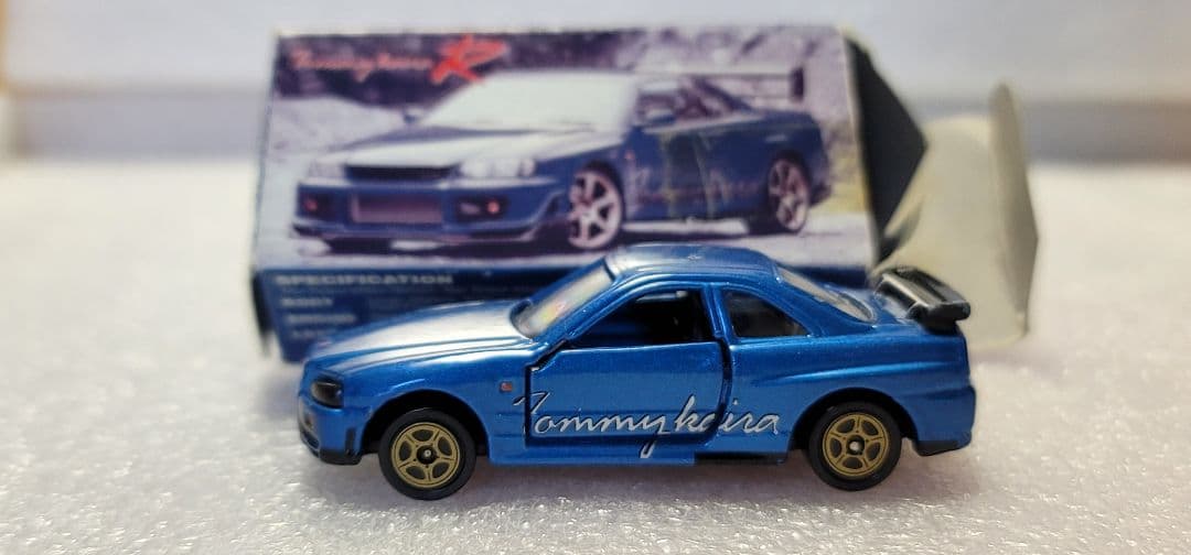 送料無料】超貴重！ トミーカイラ スカイライン GTR R32 ミニカー トミカ