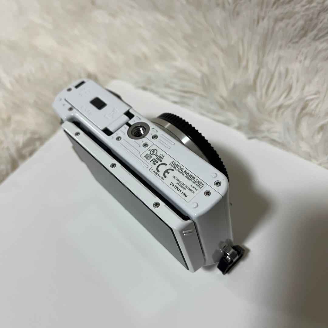 【極美品】OLYMPUS E-PL5 ダブルレンズ ミラーレス ストロボ付き