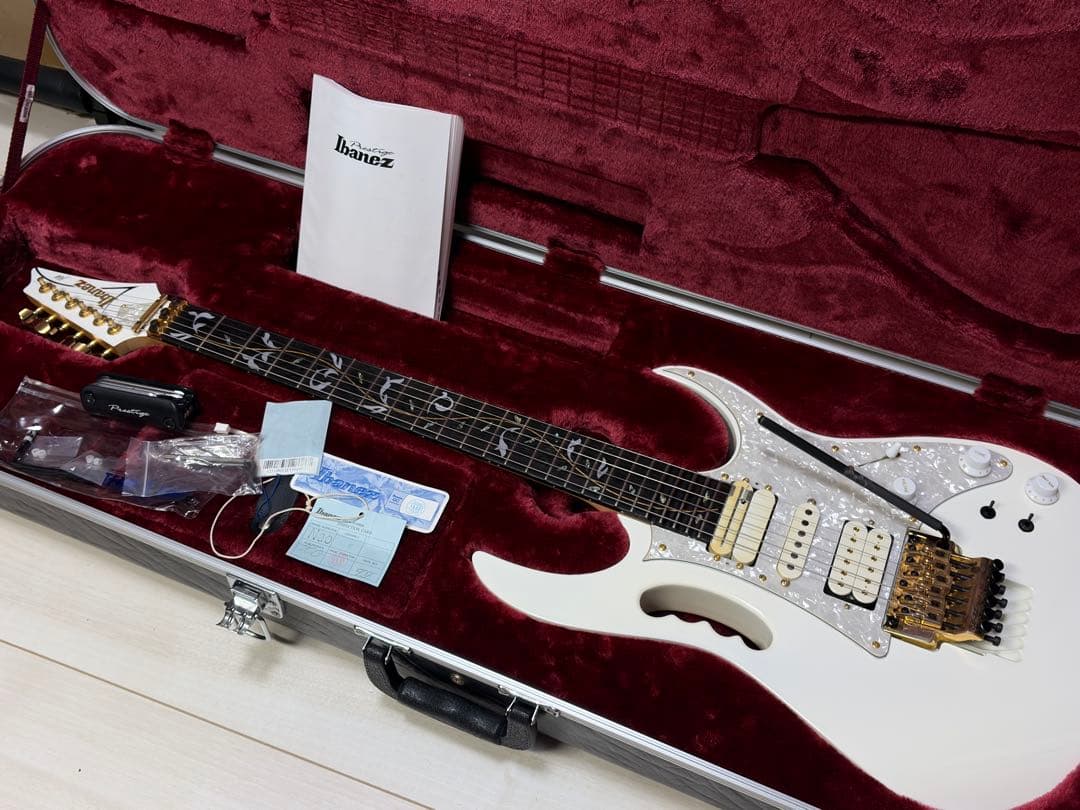 Ibanez JEM7V sustainer mod (Vai シグネチャー)