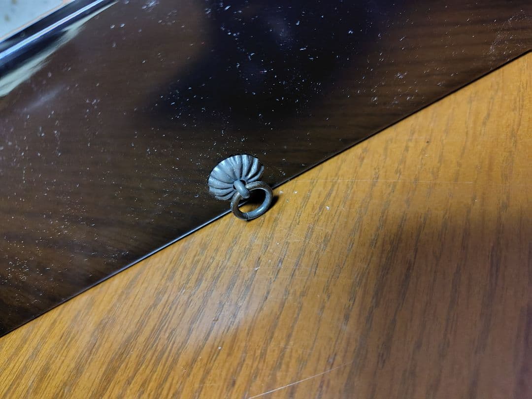 免状箱・房付き・内側金銀和紙張り・漆器