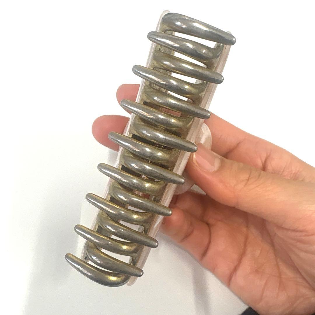 ストーン装飾付きピンクヘアクリップ　acca アッカ　Lサイズ