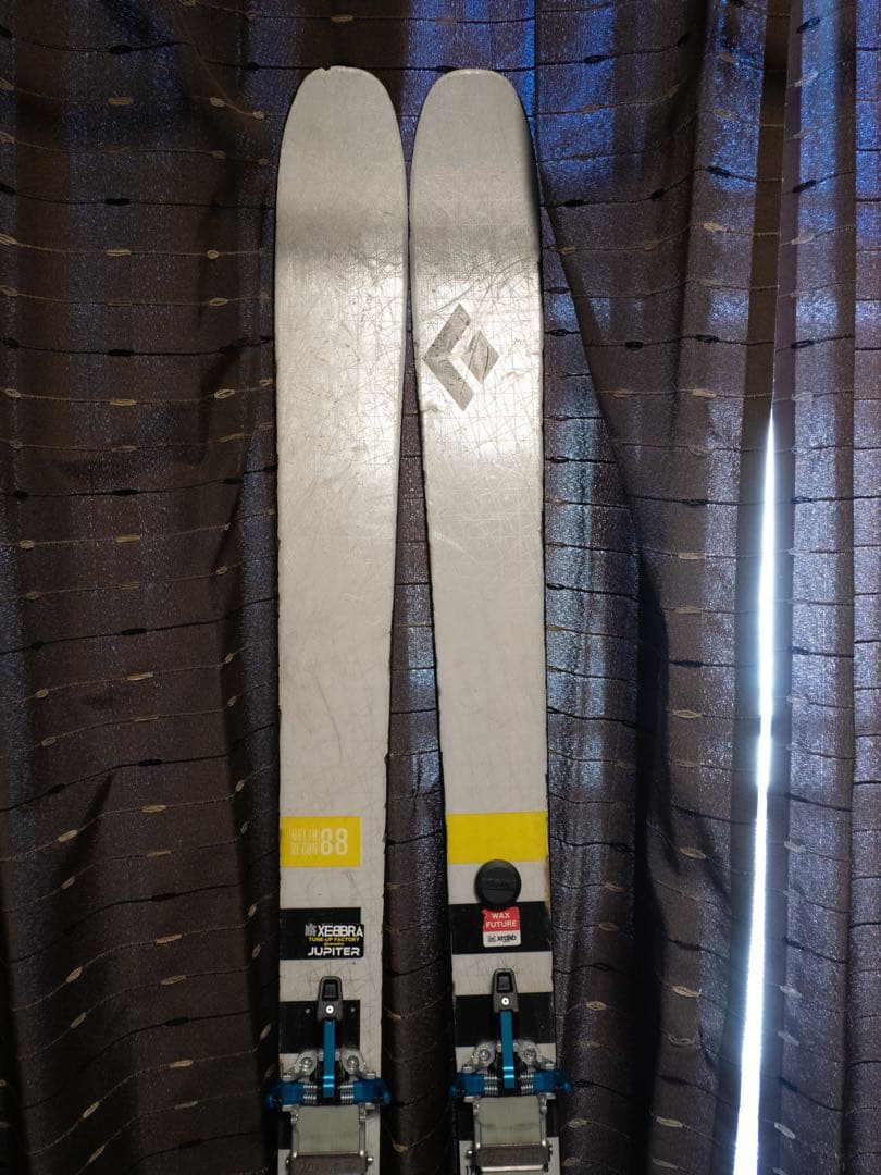 22 Designs LYNX 新品トゥーピース　2023年製 ラージサイズ