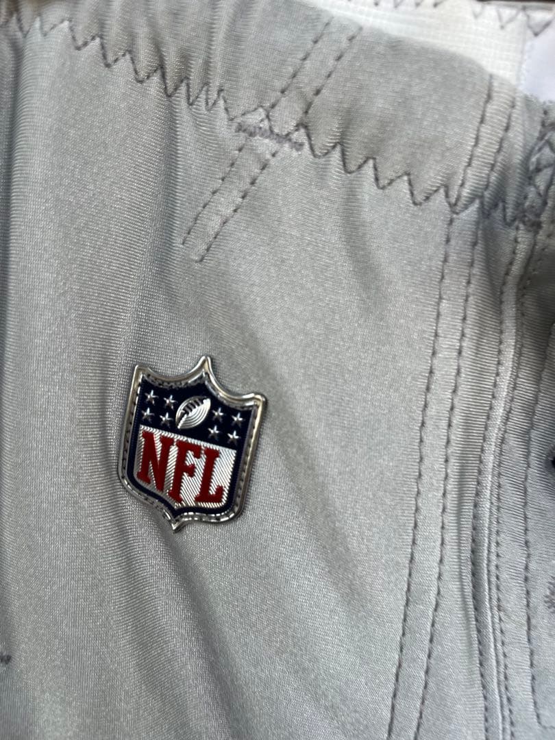 選手着用済み Nike NFL パンツ 36 ショート