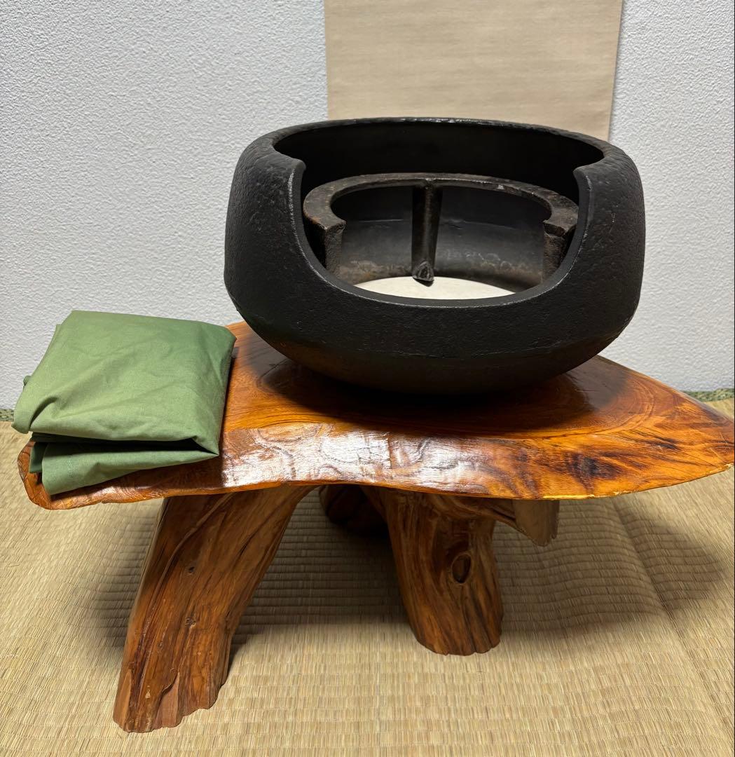 道安風炉（前欠け風炉） 五徳 底瓦 3点 茶道具