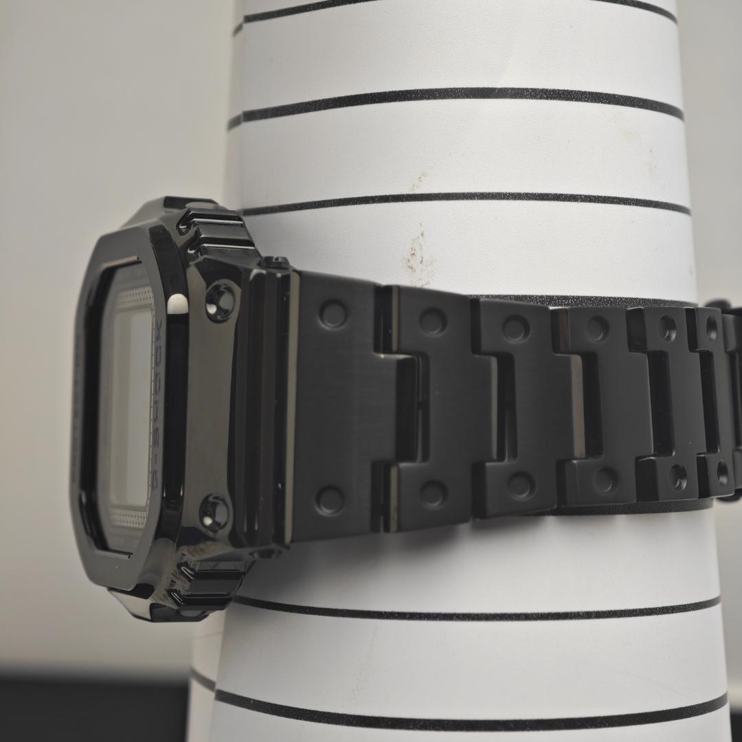 【美品】カシオ G-SHOCK　GMW-B5000GD-1JF