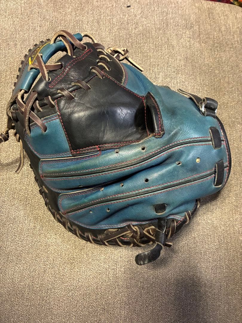 キャッチャーミット　レジェーラ　硬式