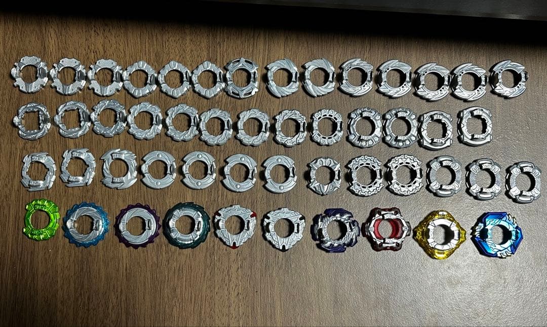 ベイブレードバースト 引退品