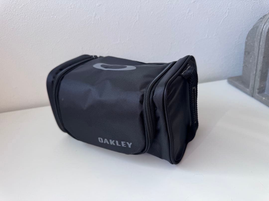 TREASURE  【美品】OAKLEY フライトデッキ　プリズンレンズ