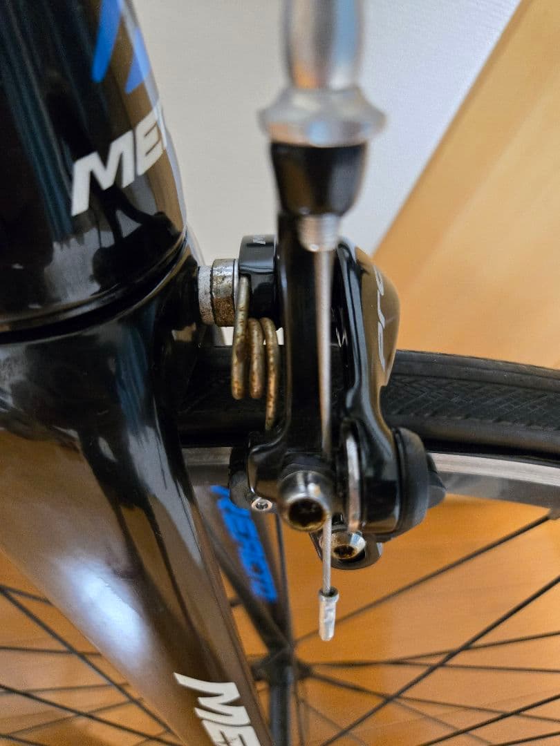 MERIDA REACTO 400 ロードバイク ブラック/ホワイト/ブルー