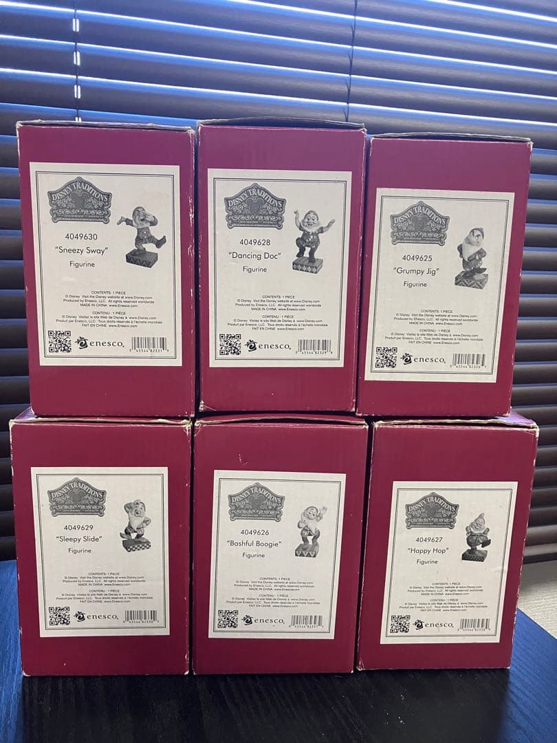 ディズニートラディション　七人の小人 フィギュア 6体セット