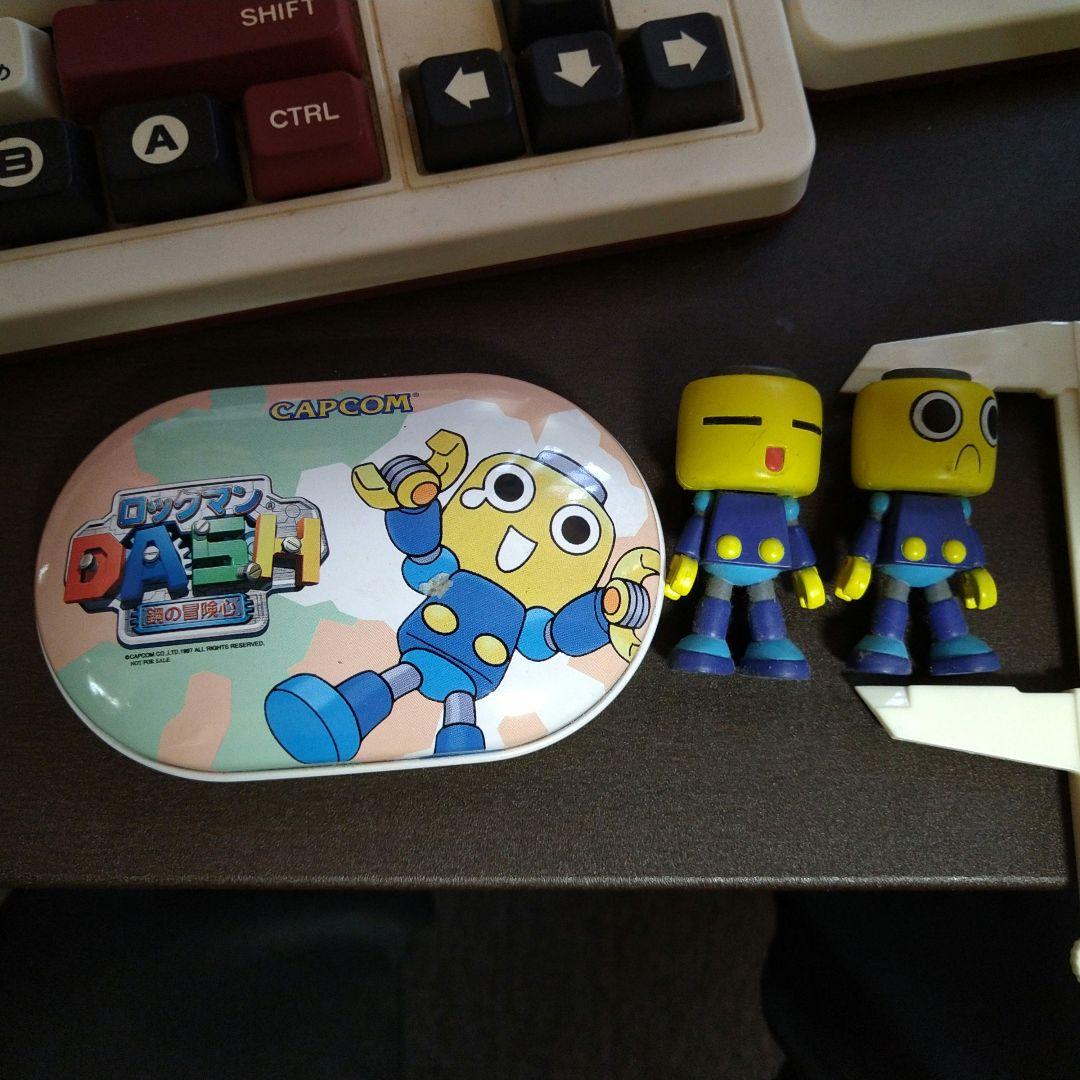 ロックマンDASH　バンドエイド　缶　コブン　フィギュア