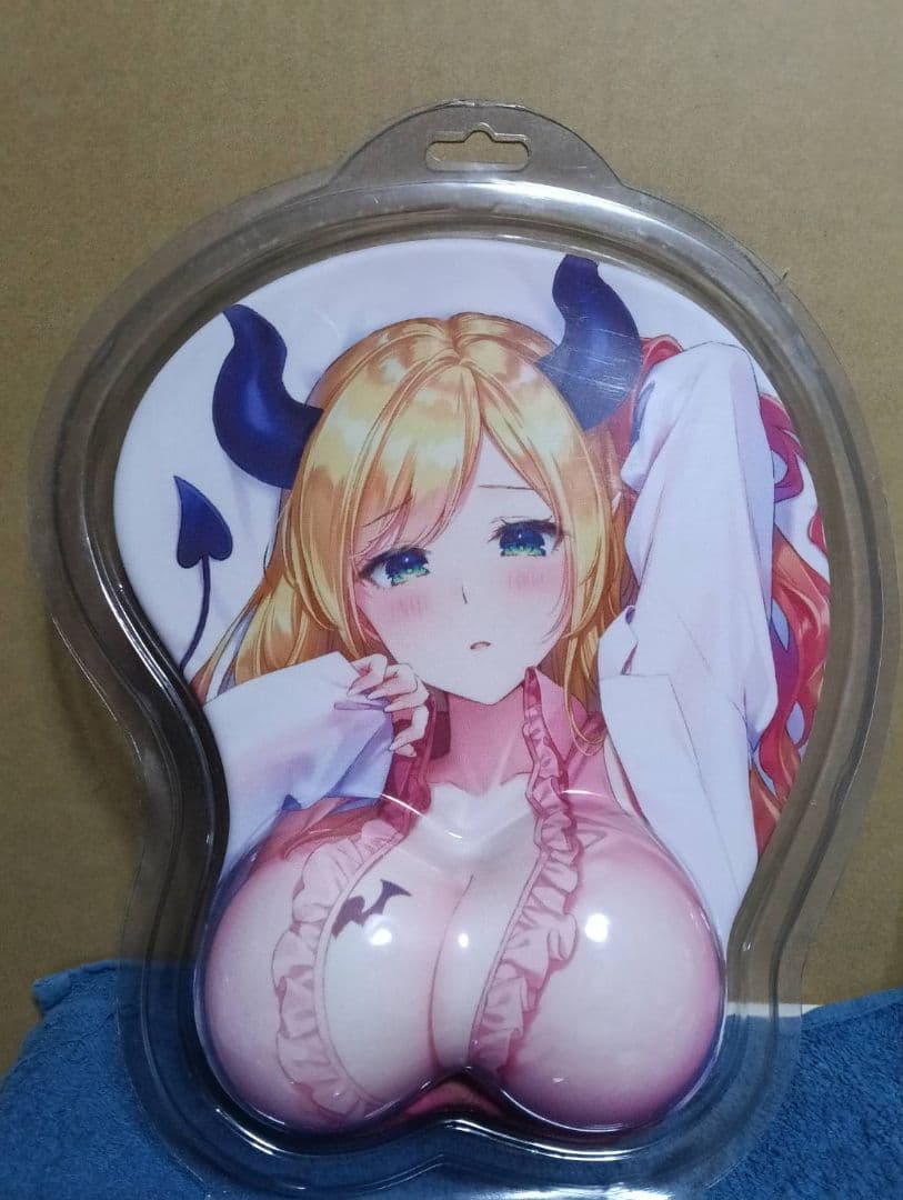 癒月ちょこ誕生日記念2021 おっぱいマウスパッド