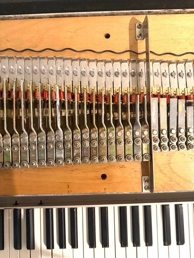 Rhodes MARK 1 STAGE PIANO 73鍵 ジャンク