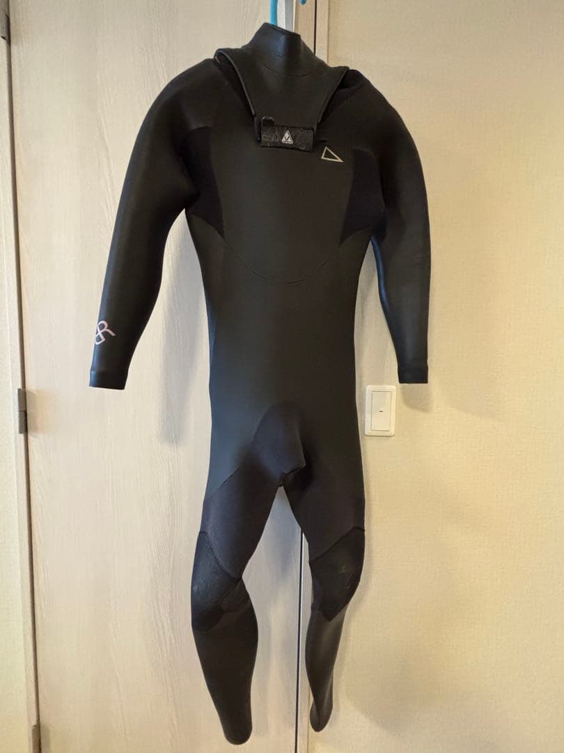 セミドライ　RASH ウェットスーツ　ピルグリム　ALL3ミリ
