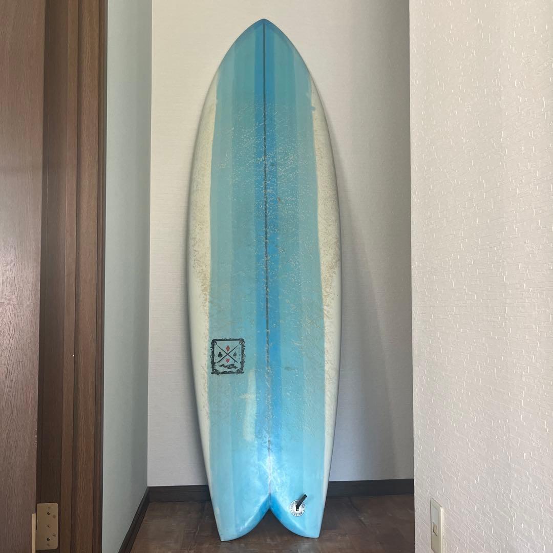 サーフボード　ミッドレングス　7.6