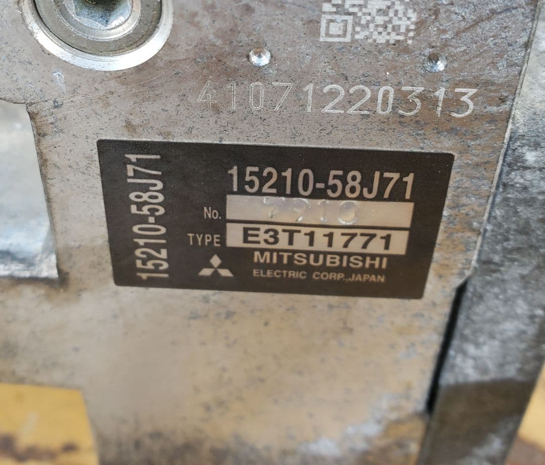 高圧ポンプ AZワゴン MJ22S ターボ　ワゴンR MH22S 燃料ポンプ