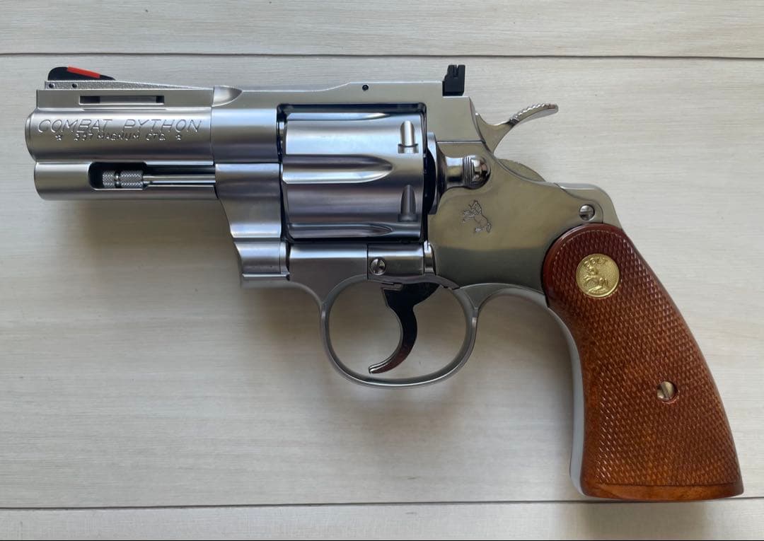 タナカコルトパイソンモデルガン 3インチRモデルステンレスフィニッシュ未発火