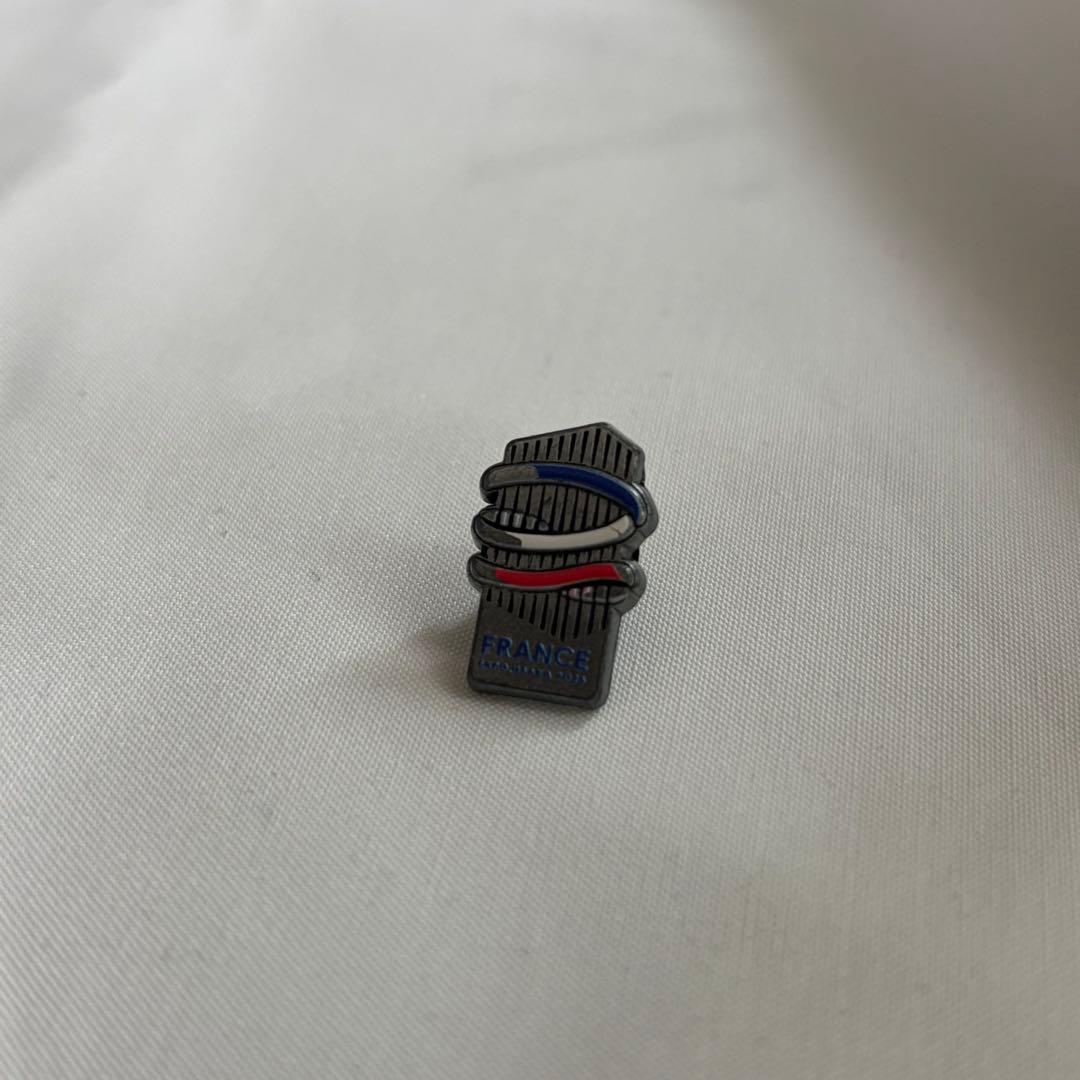 万博　EXPO2025 フランスパビリオン　ピンバッジ