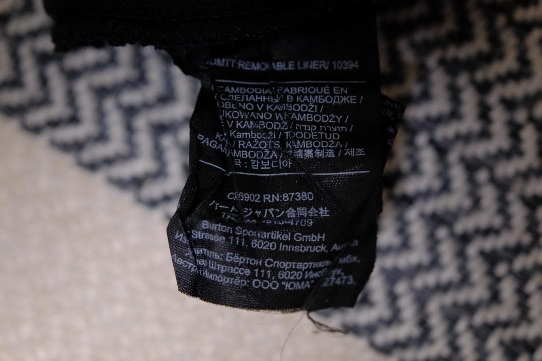 【美品】BURTON　ミトングローブ　グレー　Mサイズ　ゴアテックス素材