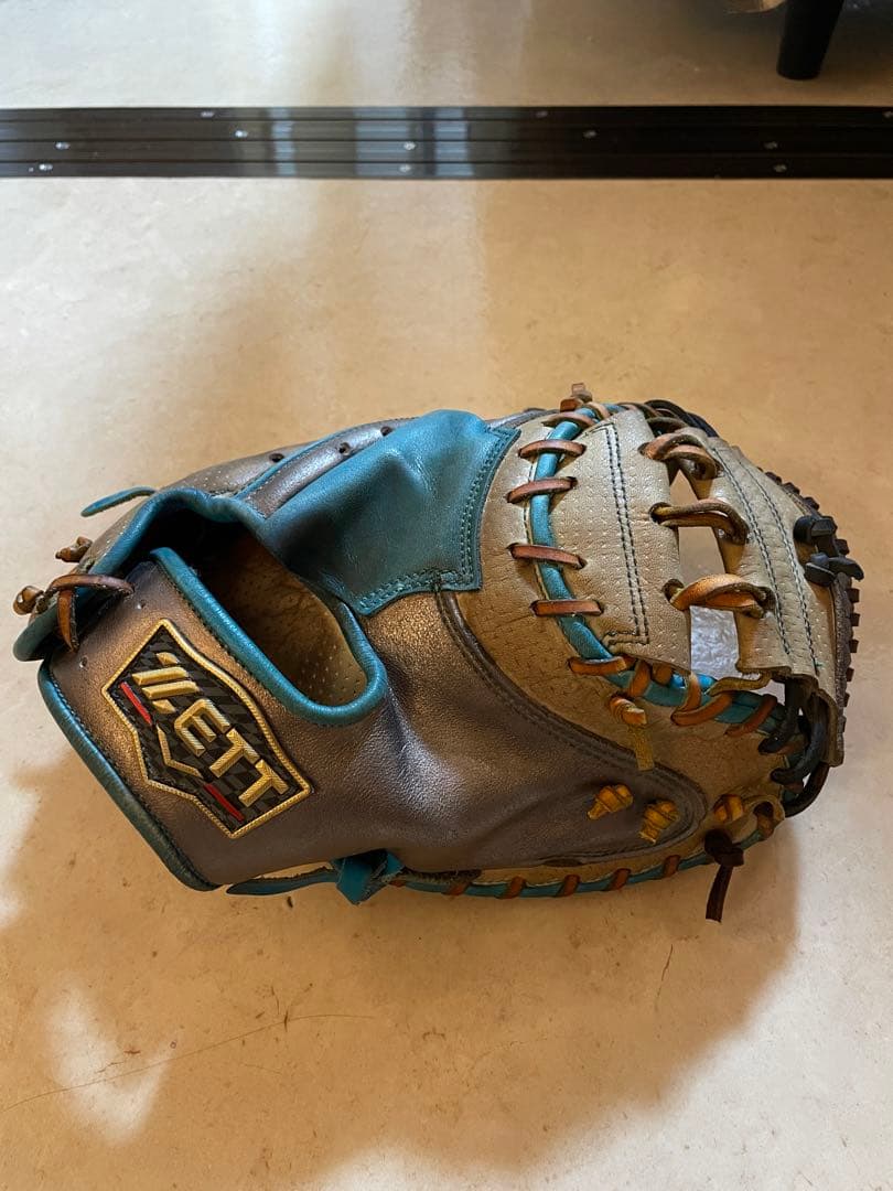 【茂野吾郎様】ゼット　軟式キャッチャーミット