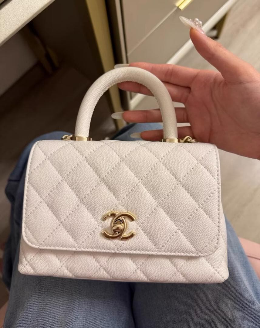 【実写画像】 ホワイト キルティング ハンドバッグ~~~