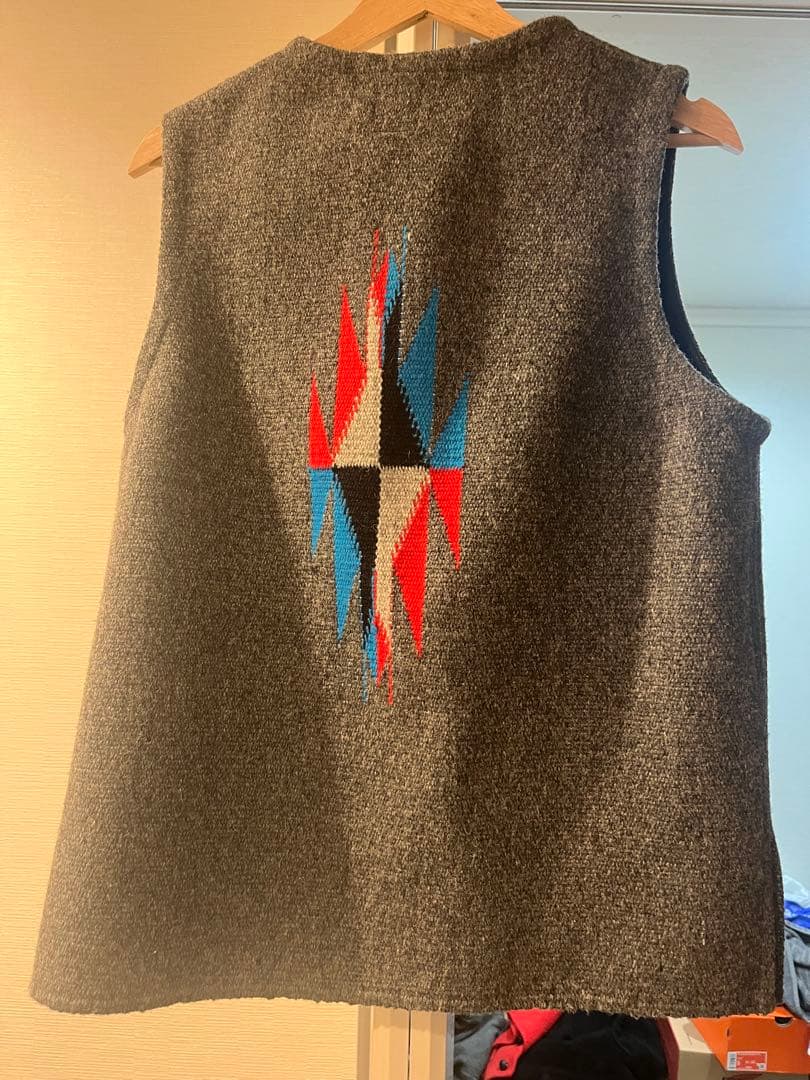 オルテガ Ortega's ベスト ネイティブ　42 未使用品