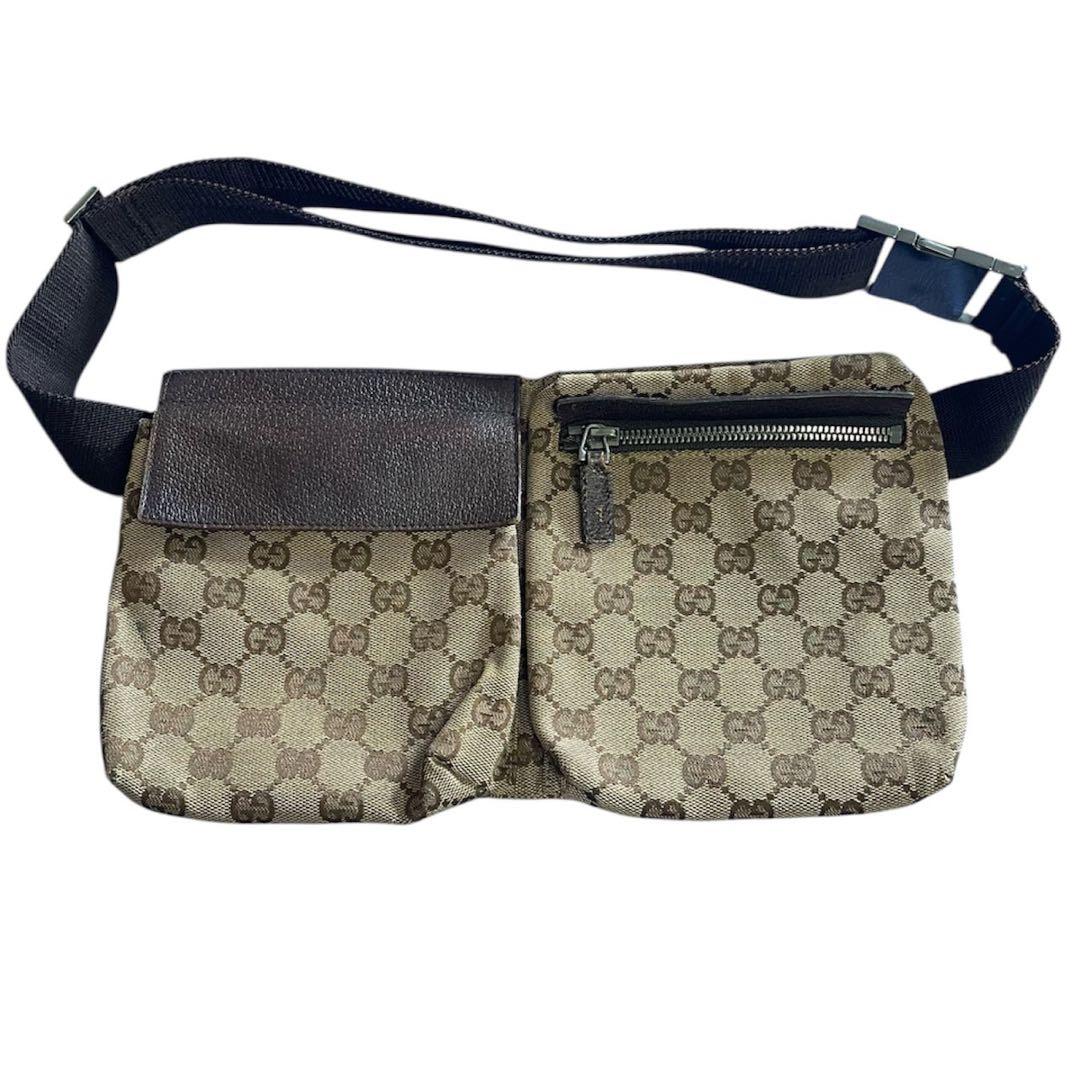 グッチ　ロゴ型押し　GGキャンバス ボディバッグ　ウエストポーチ