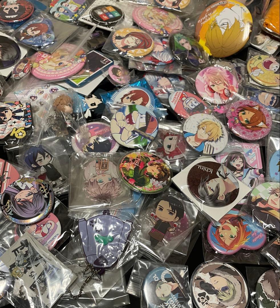 ⑤アニメグッズ大量 まとめ売り アクキー 缶バッジ110点