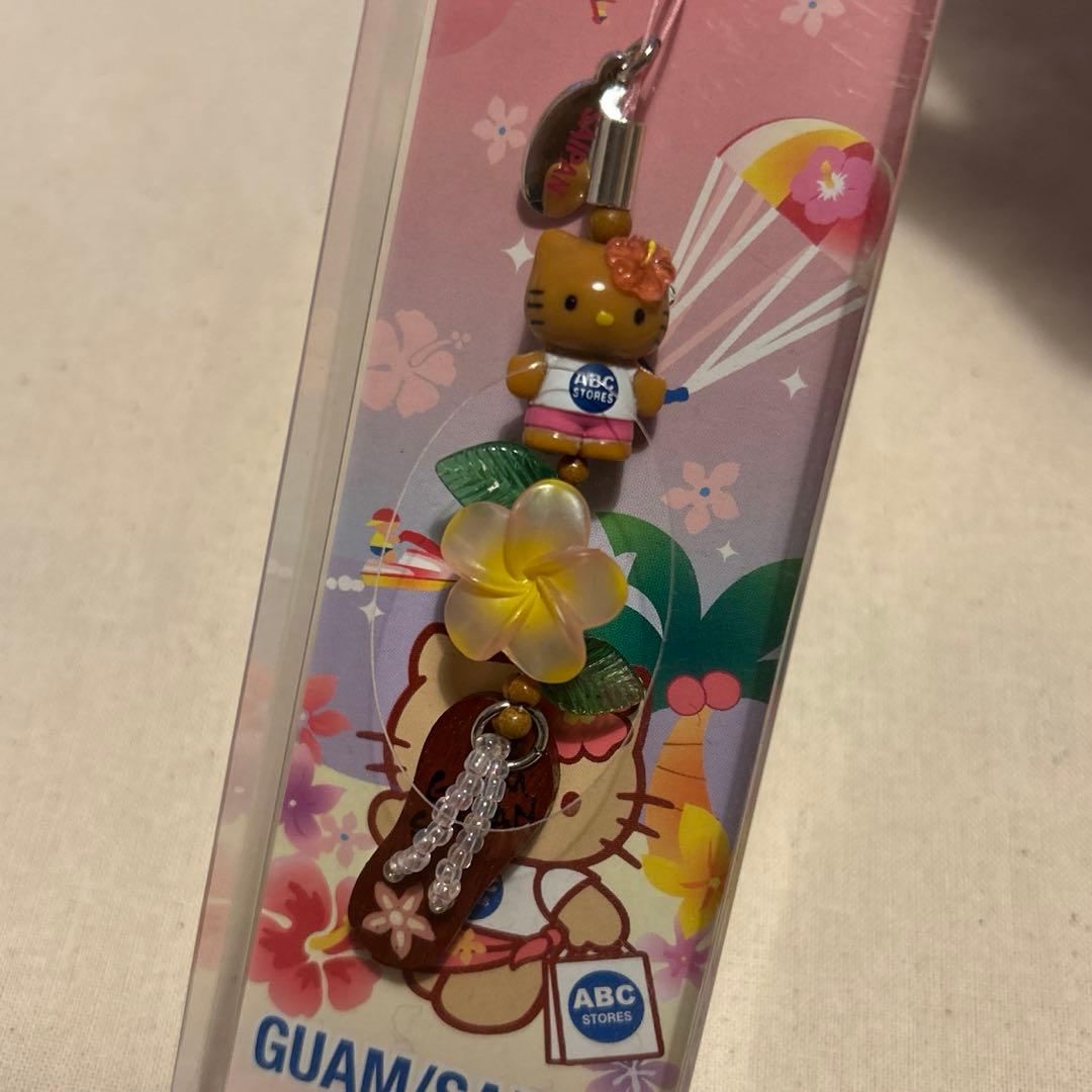 サンリオ ハローキティ ご当地キティ グアム ストラップ 日焼けキティ